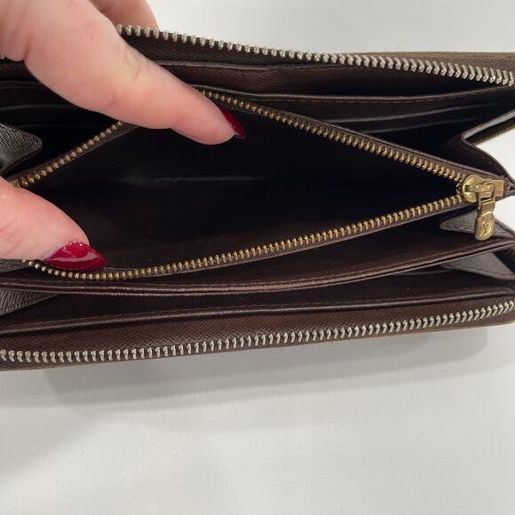 Louis Vuitton Zippy Wallet Damier Ebene Long Zip Around Brown Classic Check - Picture 16 of 16